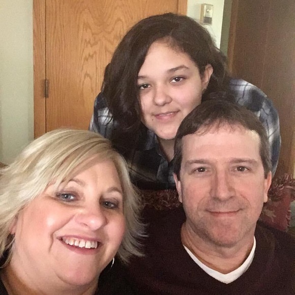 Meet your Posher, Kristy - Picture 2 of 5